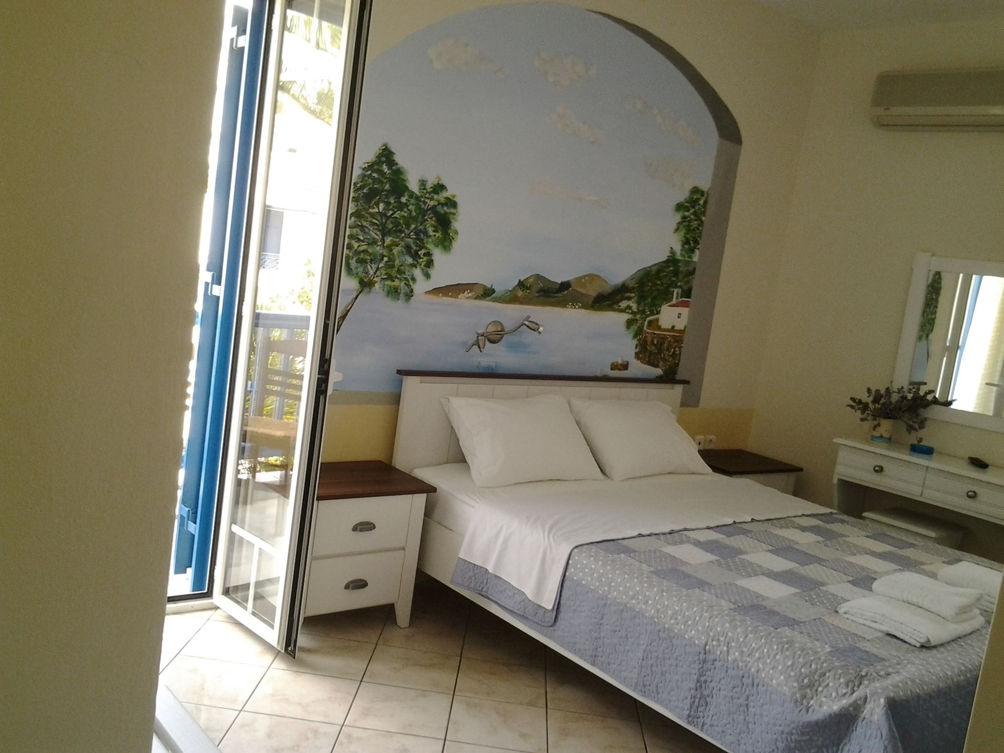 Noe Rooms In Center Of Tinos Luaran gambar
